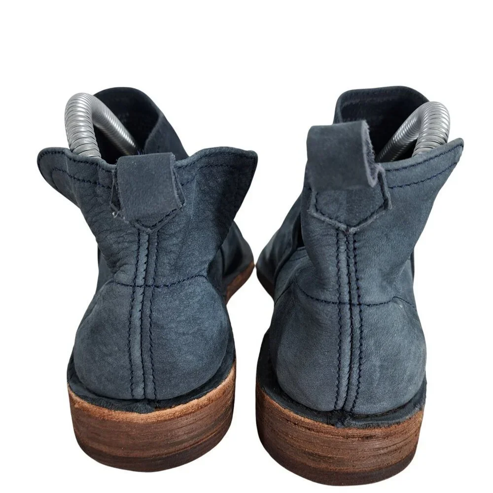 Tory Burch Navy Blue Suede Pull On Ankle Booties Boots Chelsea Size 6 Soft